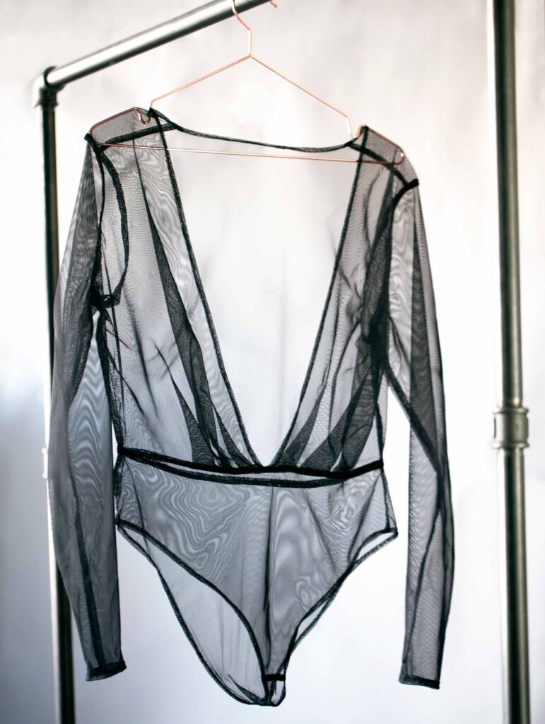 Transparenter Bodysuit für Frauen_Lingerie selber nähen