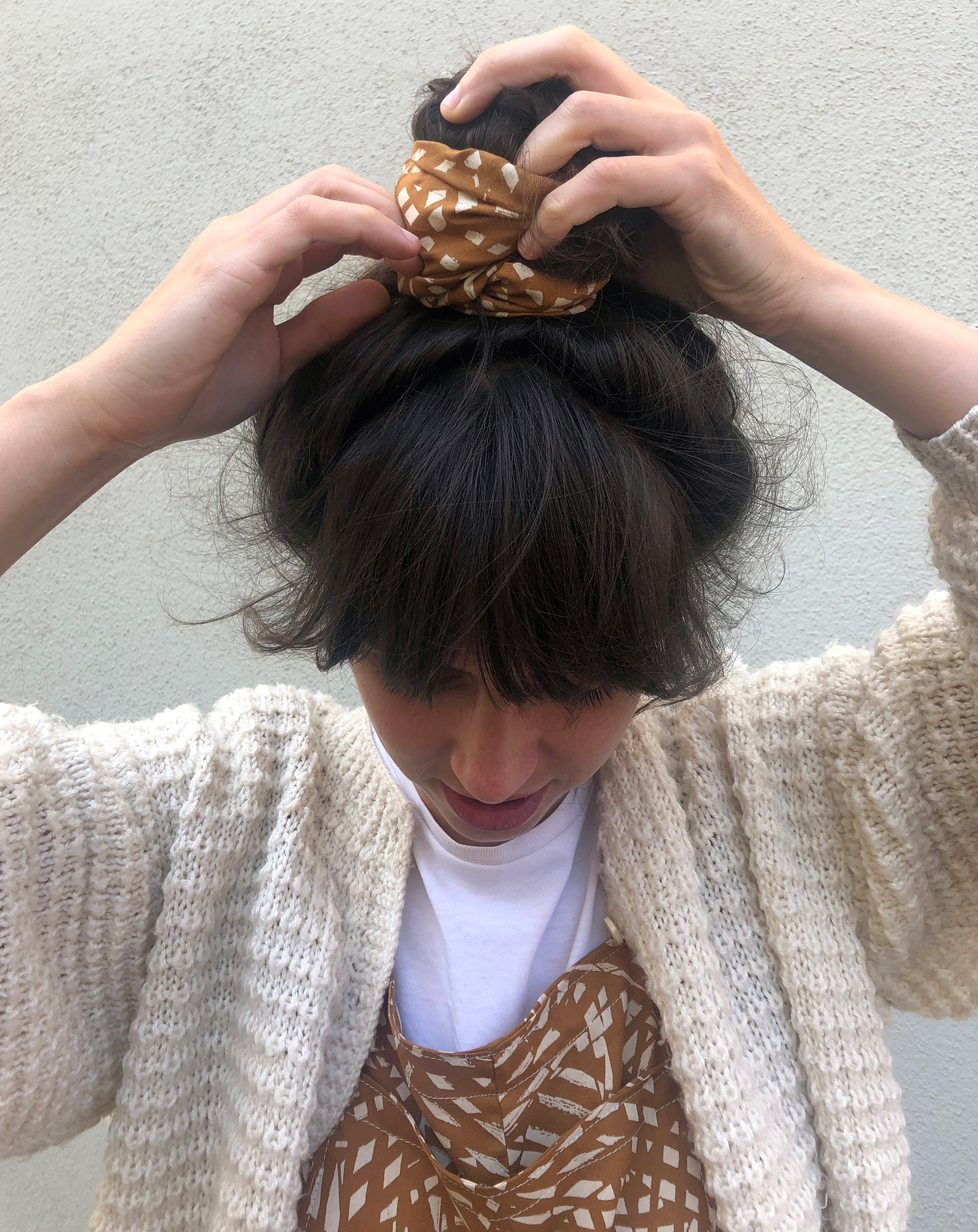 scrunchy-nähen--Viskose-Atelier-Brunette