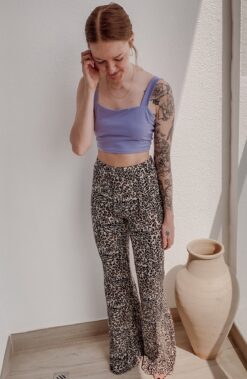 Yoga Pants with bell bottom - sewing pattern