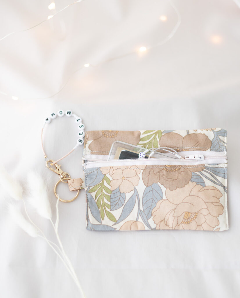 small Zipper Pouch_Free PDF Sewing Pattern