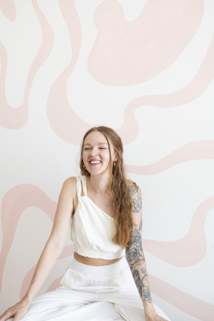 Twisted Asymmetrical Crop Top - Sewing Pattern English • Make it Yours