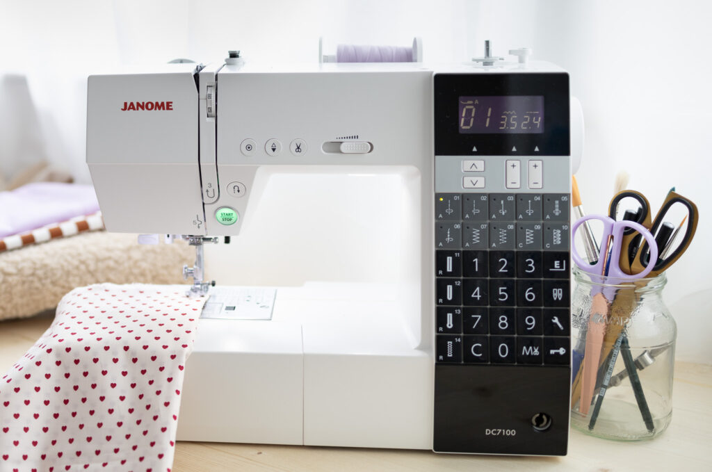 Janome Nähmaschine für Nähanfänger-1